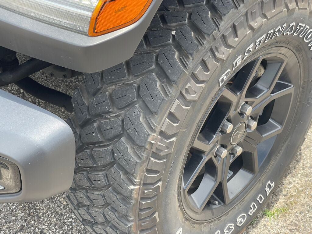 Used 2024 Jeep Gladiator Sport AWD/4WD image 35