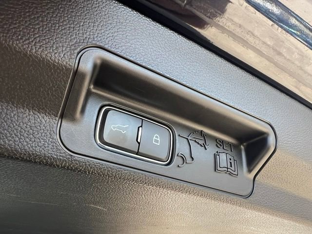 Certified 2023 Ford Explorer XLT w/ Equipment Group 202A AWD/4WD image 23
