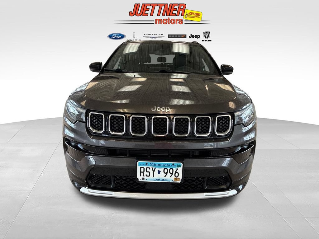 Used 2024 Jeep Compass Limited w/ Elite Group AWD/4WD image 8