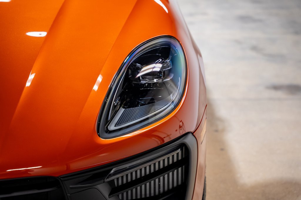 Used 2023 Porsche Macan GTS image 6