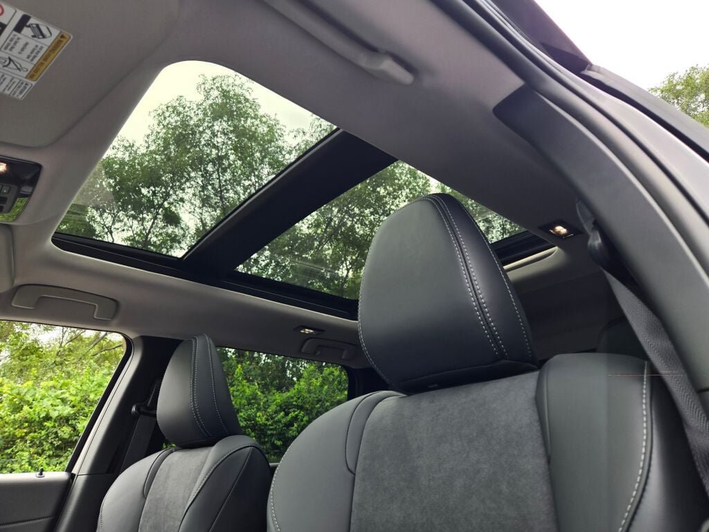 New 2026 Mitsubishi Outlander SE AWD/4WD image 18