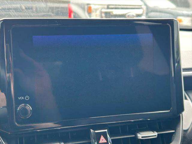 Certified 2025 Toyota Corolla Cross XLE w/ Convenience Package FWD image 31