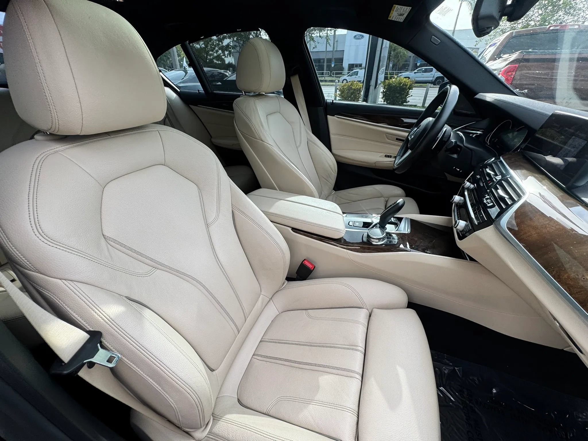 Used 2018 BMW 540i RWD image 28