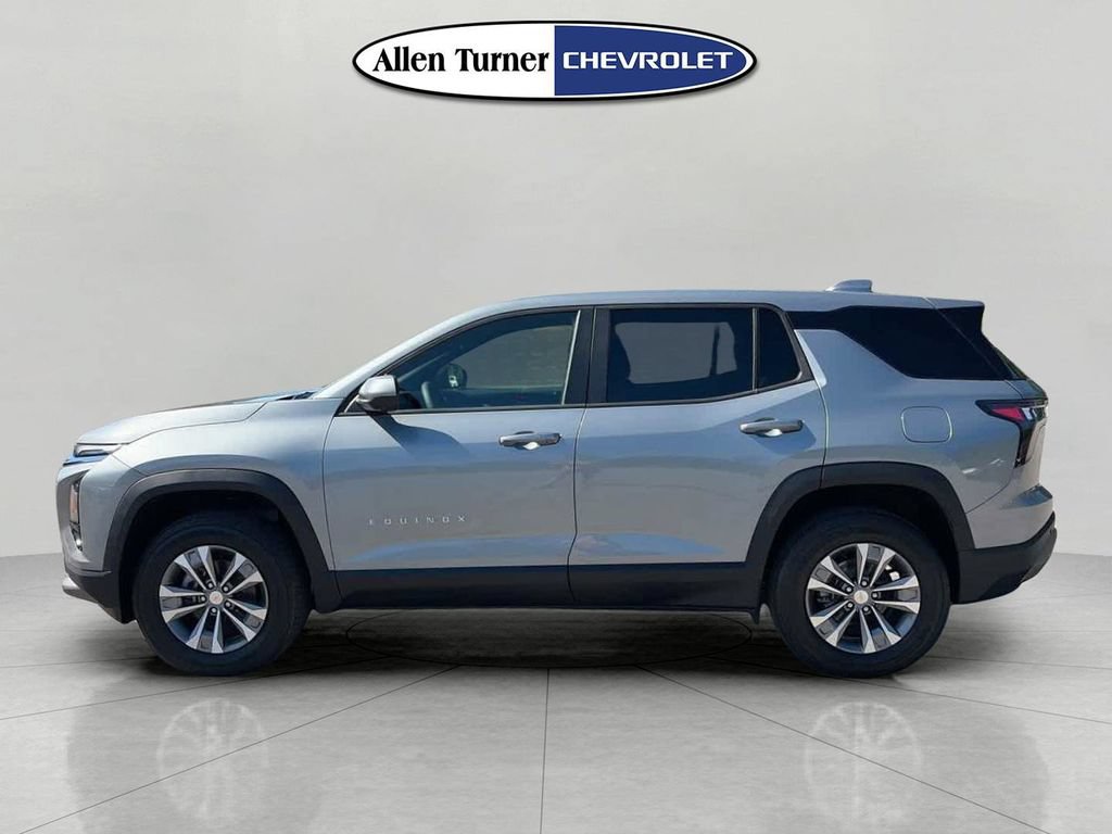 New 2026 Chevrolet Equinox LT w/ Convenience Package II FWD image 6
