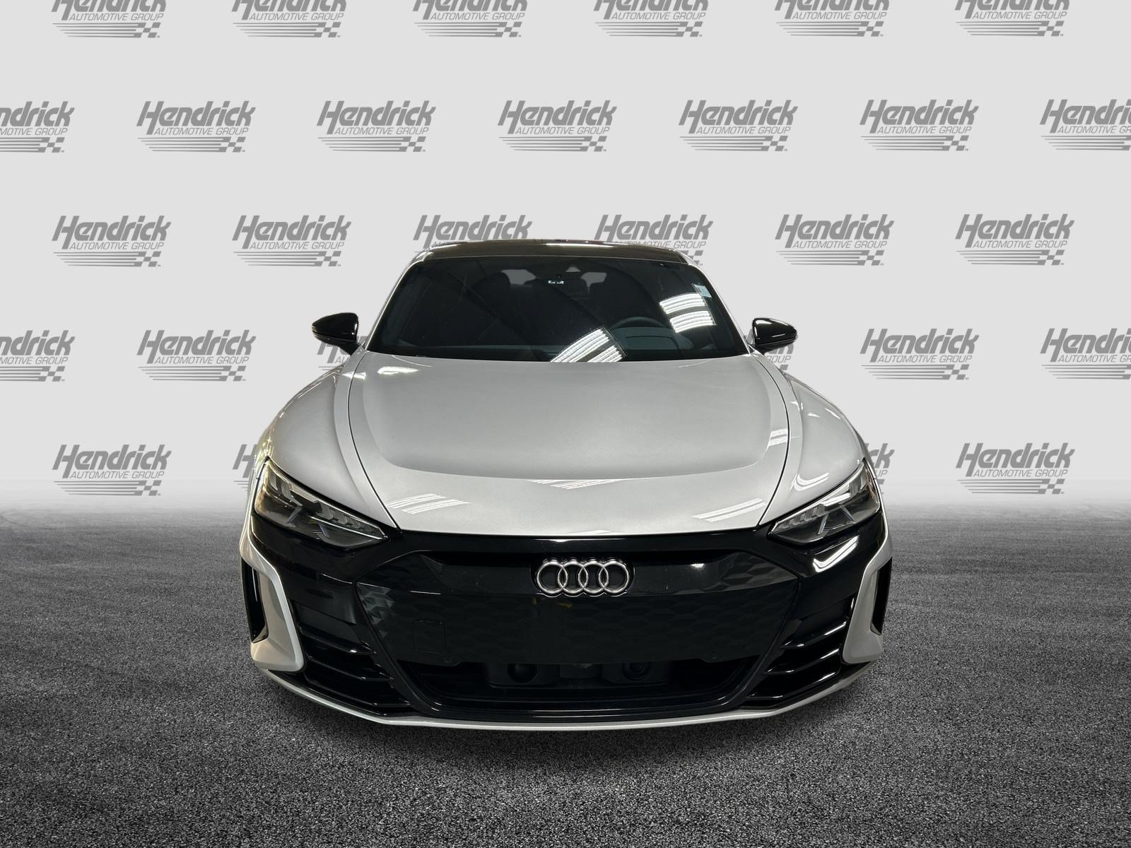 Used 2022 Audi e-tron GT Premium Plus w/ Performance Package AWD/4WD image 3