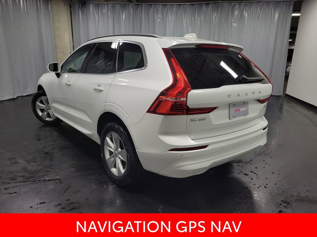 Used 2022 Volvo XC60 B5 Momentum image 6
