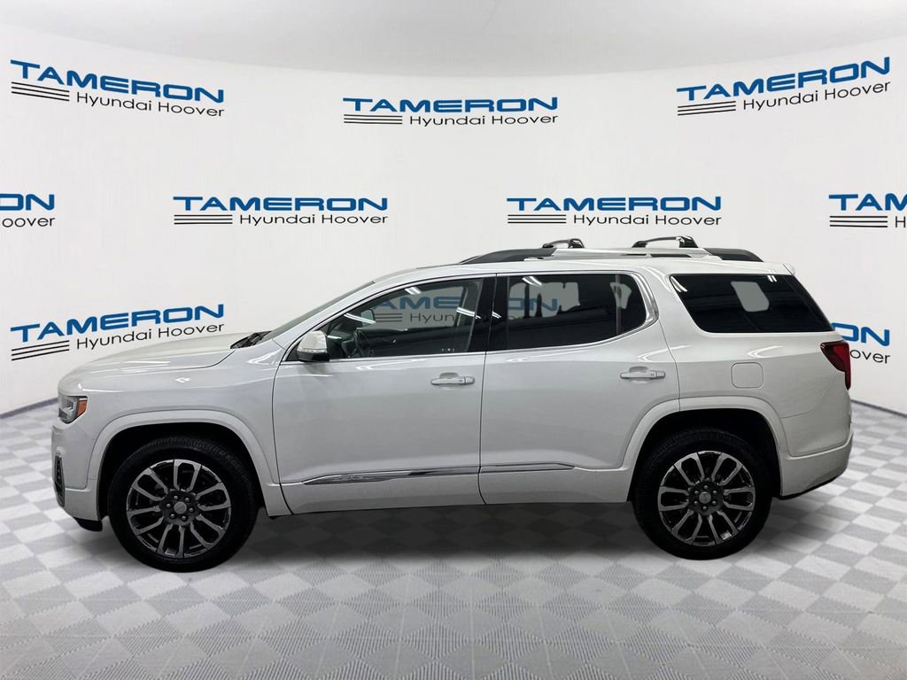 Used 2020 GMC Acadia Denali w/ Technology Package FWD image 2