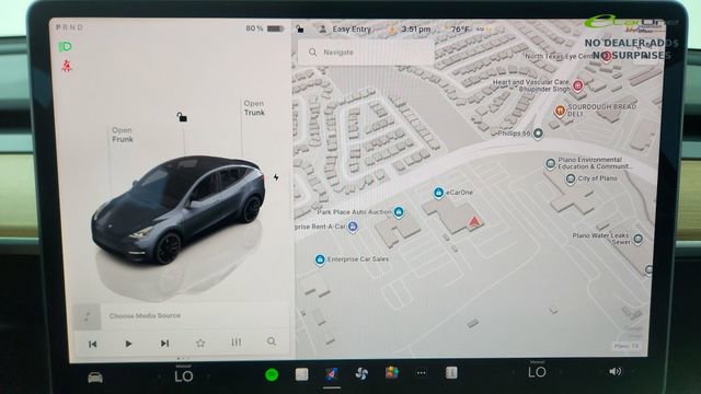 Used 2023 Tesla Model Y Performance AWD/4WD image 44