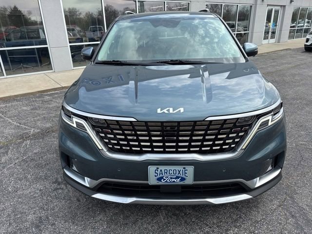 Used 2022 Kia Carnival SX Prestige image 2