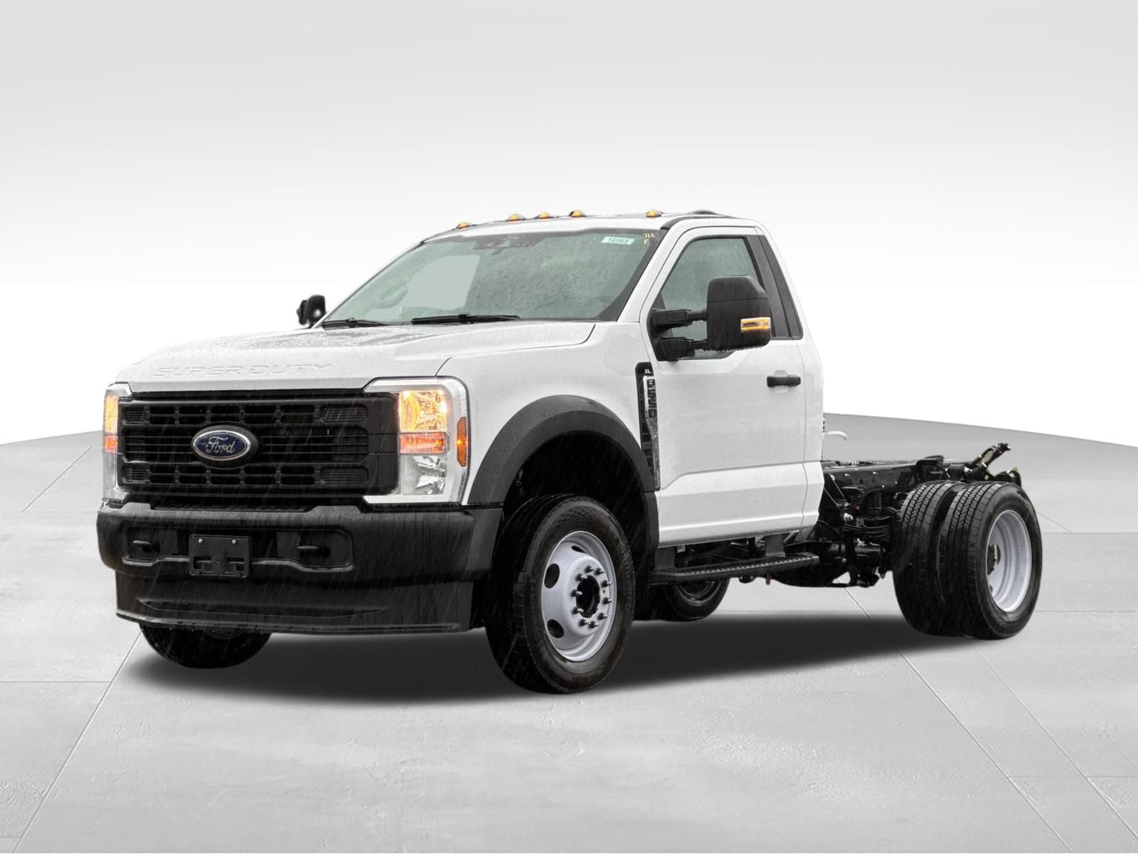 New 2025 Ford F550 2WD Regular Cab Super Duty image 8