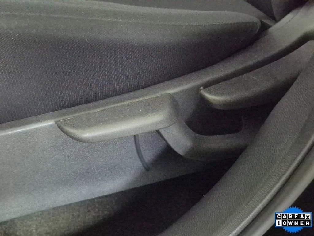 Used 2024 Nissan Kicks S image 14