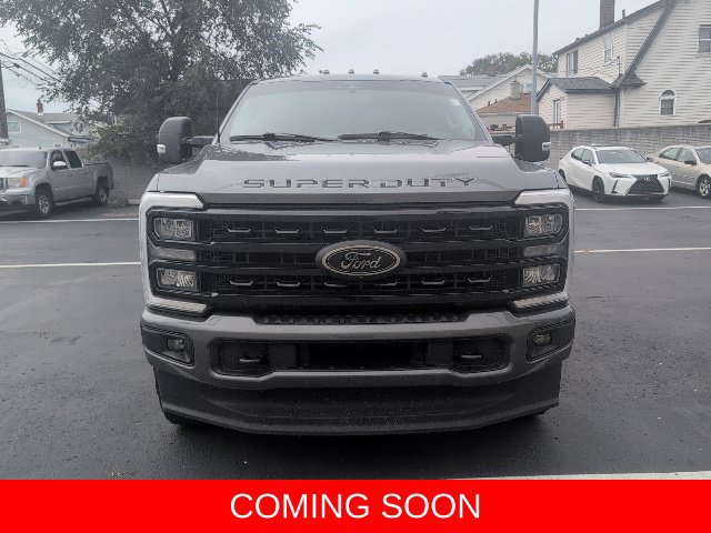 Used 2024 Ford F250 XLT w/ Black Appearance Package AWD/4WD image 2