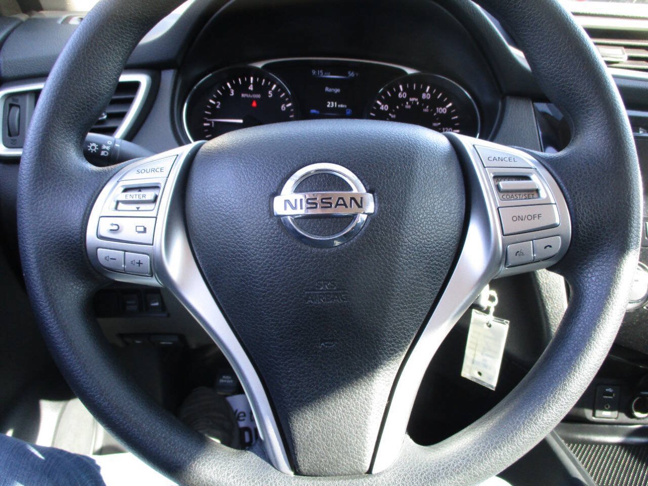 Used 2016 Nissan Rogue S AWD/4WD image 22