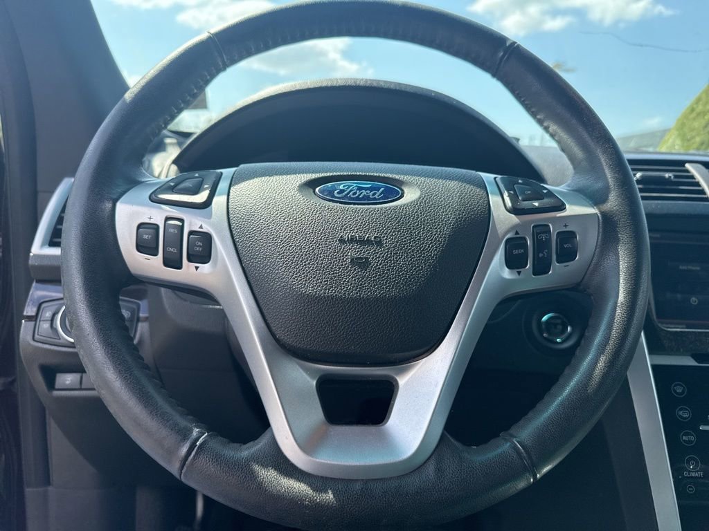 Used 2011 Ford Explorer Limited w/ 301A Rapid Spec Order Code image 7