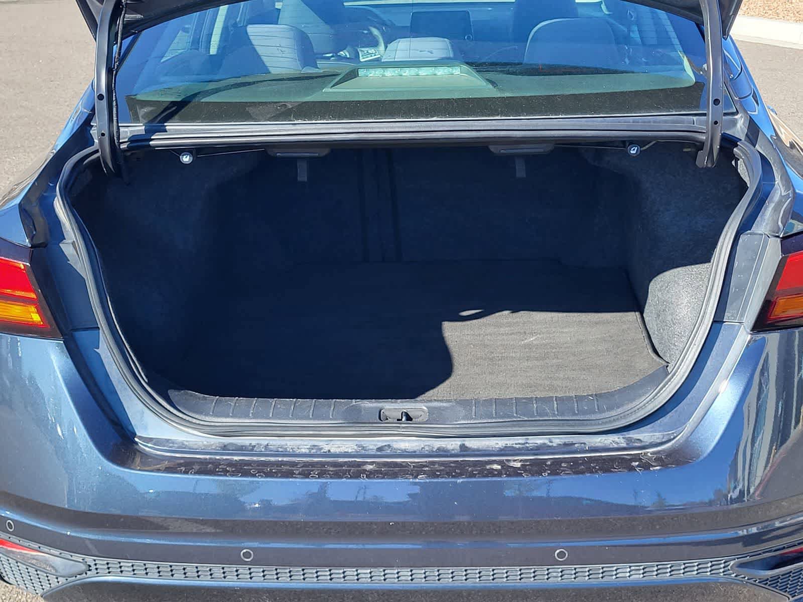 Used 2022 Nissan Altima 2.5 SV FWD image 26