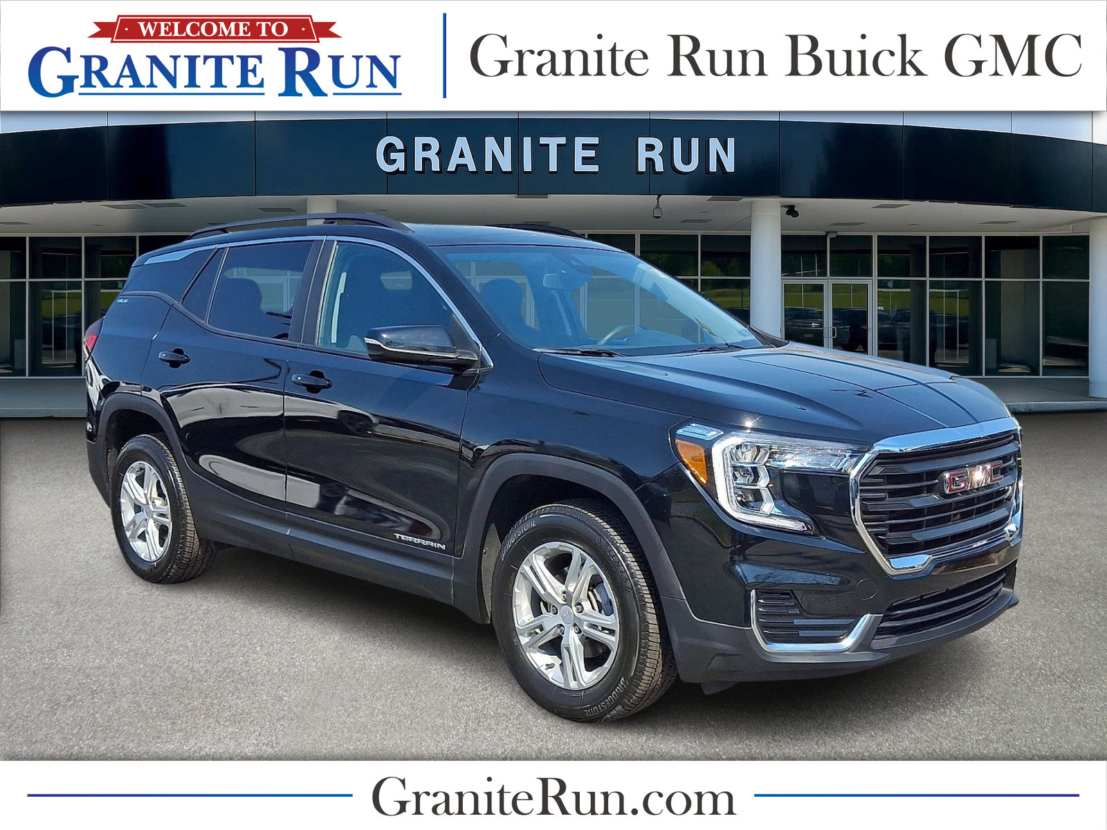 Used 2023 GMC Terrain SLE w/ Driver Convenience Package AWD/4WD image 1