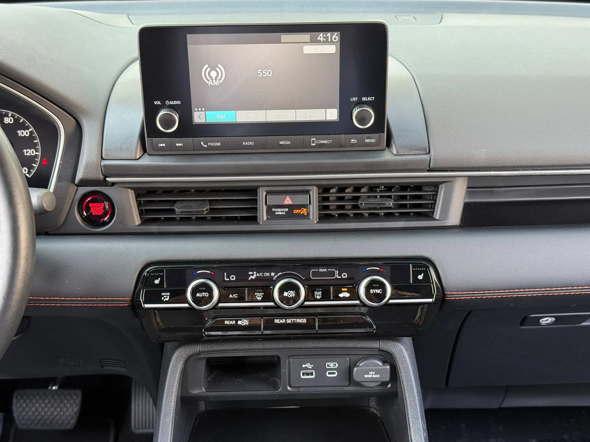 Used 2025 Honda Pilot Sport image 20