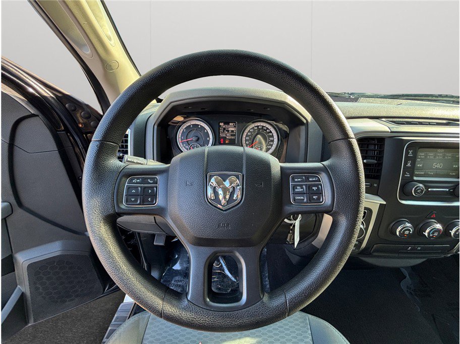 Used 2017 RAM 1500 Classic SLT image 20