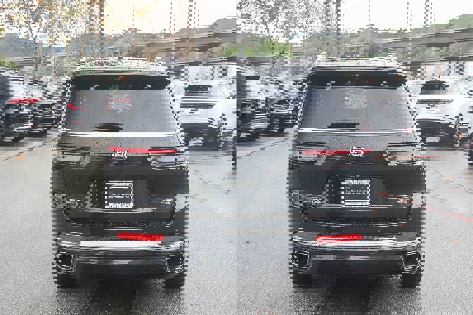 Used 2021 Jeep Grand Cherokee L Summit w/ Advanced Protech Group IV image 5