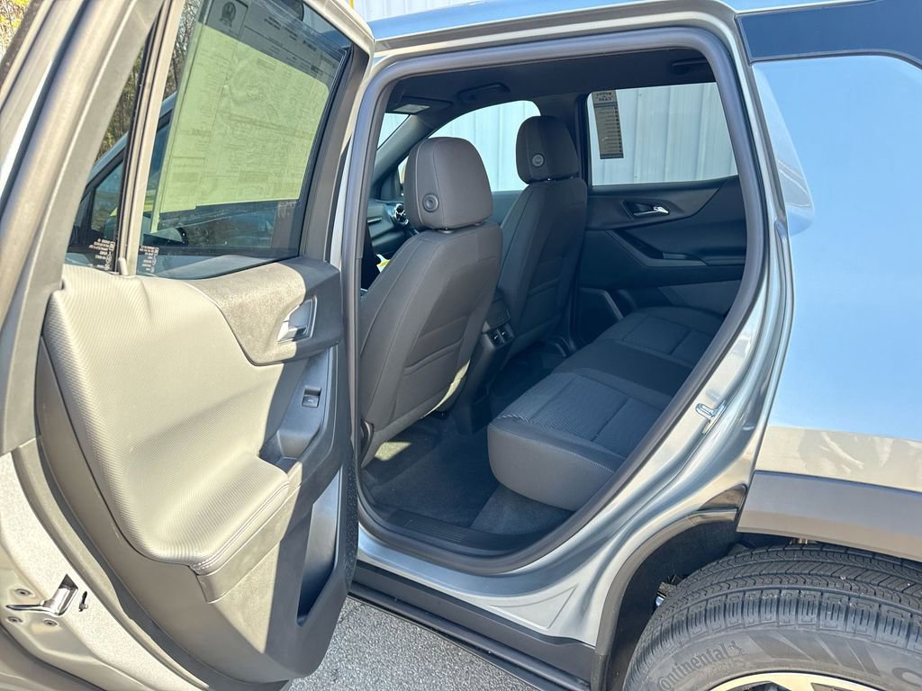 New 2026 Chevrolet Equinox LT image 28