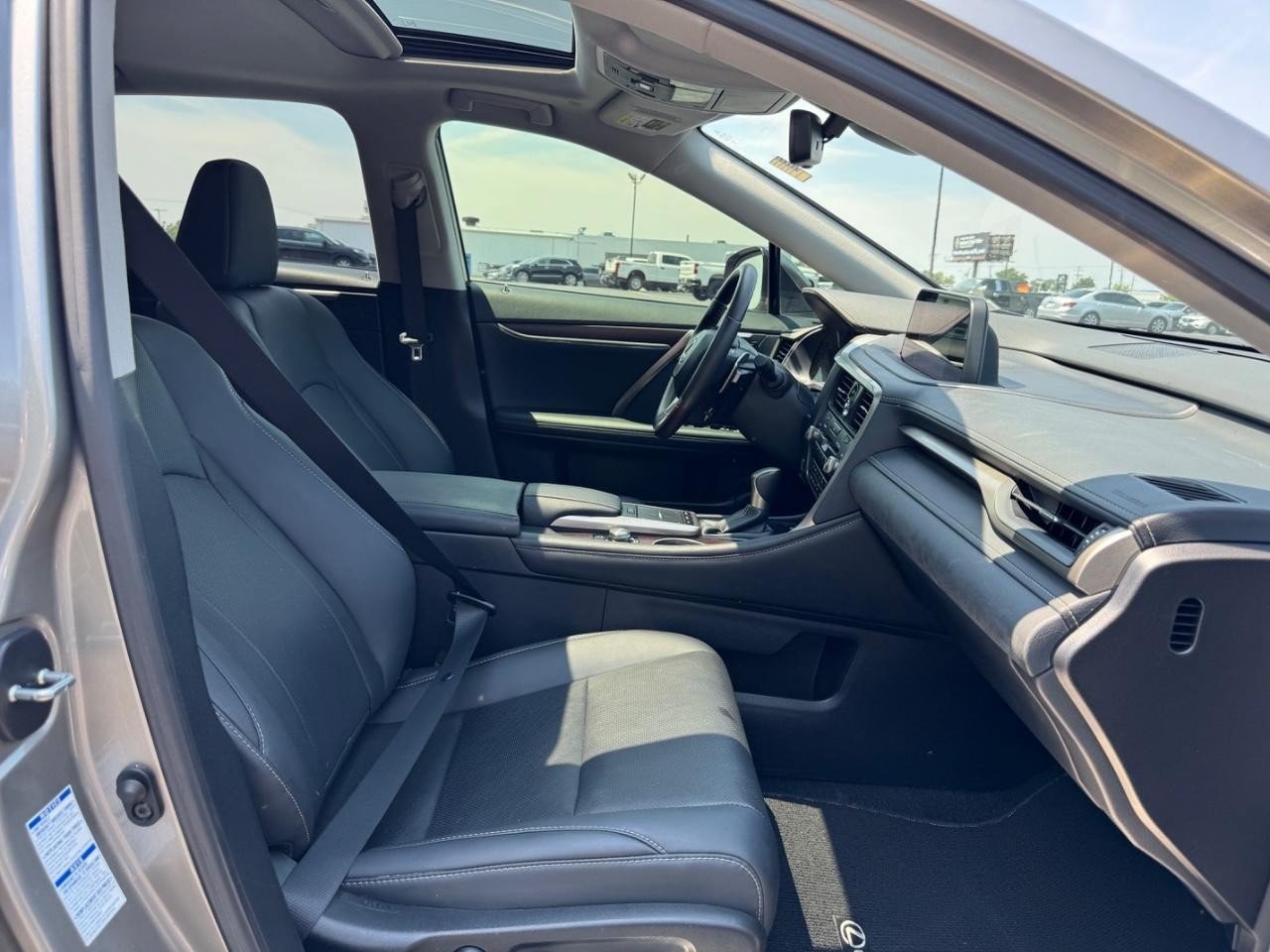 Used 2022 Lexus RX 350 AWD w/ Premium Package image 18