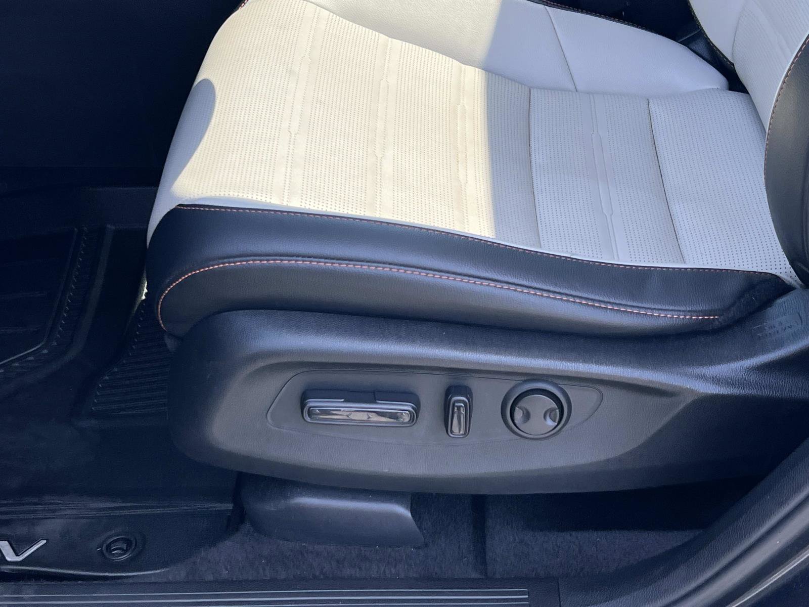 Certified 2024 Honda CR-V Sport Touring image 20