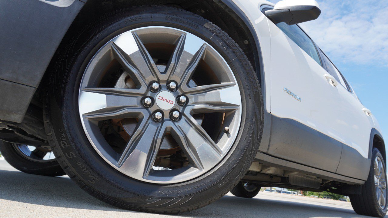 Used 2017 GMC Acadia SLT FWD image 11