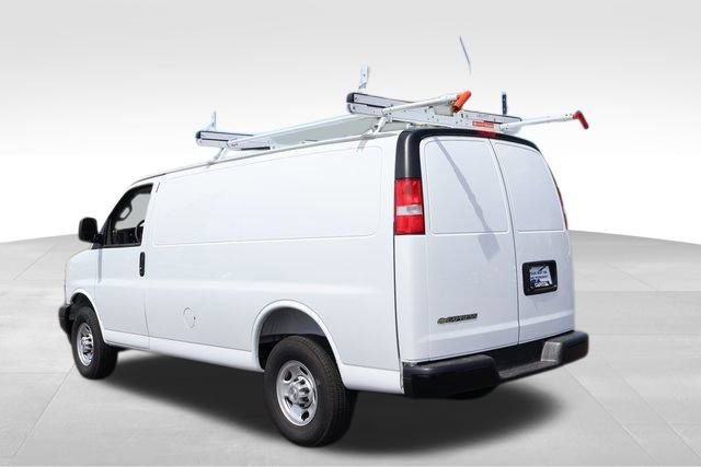 New 2025 Chevrolet Express 2500 w/ Communications Package RWD image 5