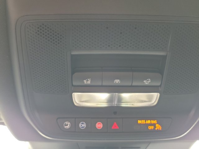 Certified 2025 Honda Prologue Touring image 32