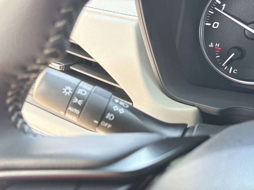 New 2026 Subaru Forester Premium image 40