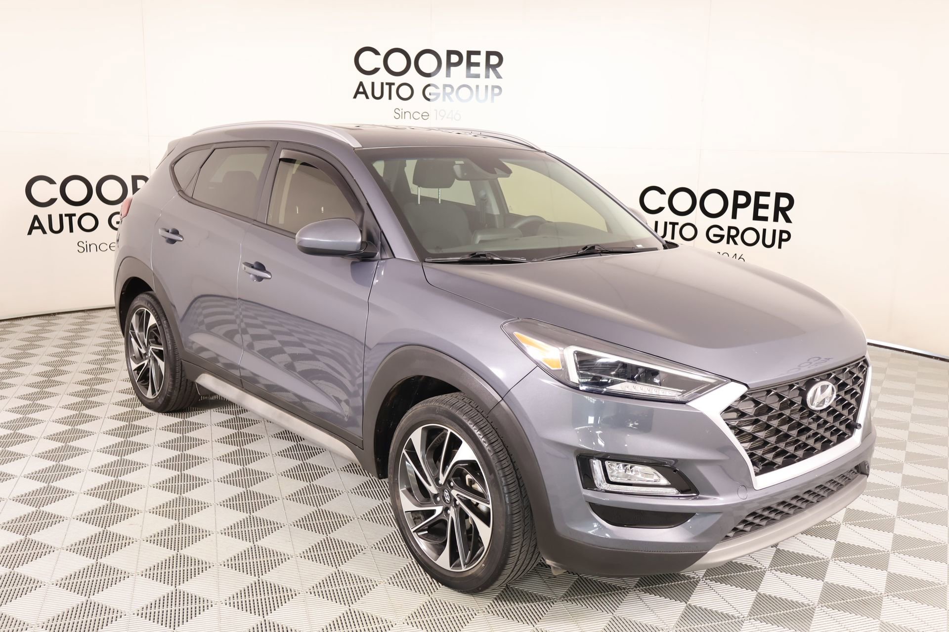 Used 2019 Hyundai Tucson Sport FWD image 1