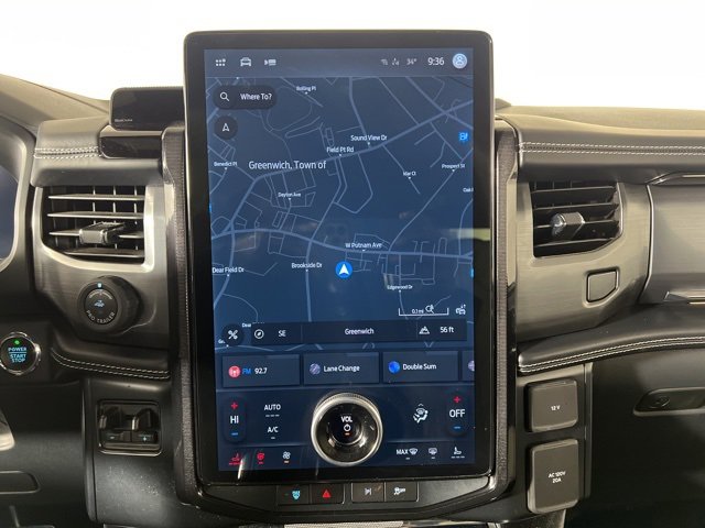 Used 2023 Ford F150 Lightning Platinum image 25