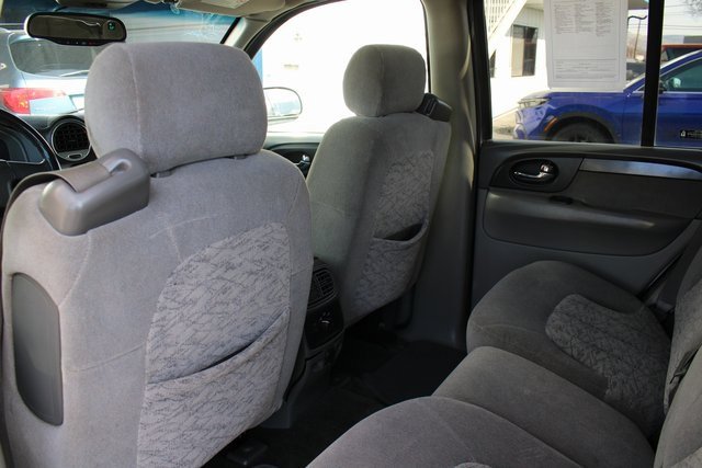 Used 2002 GMC Envoy SLE image 15