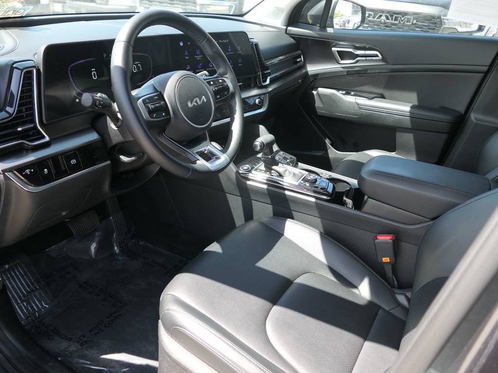 Used 2023 Kia Sportage EX FWD image 11