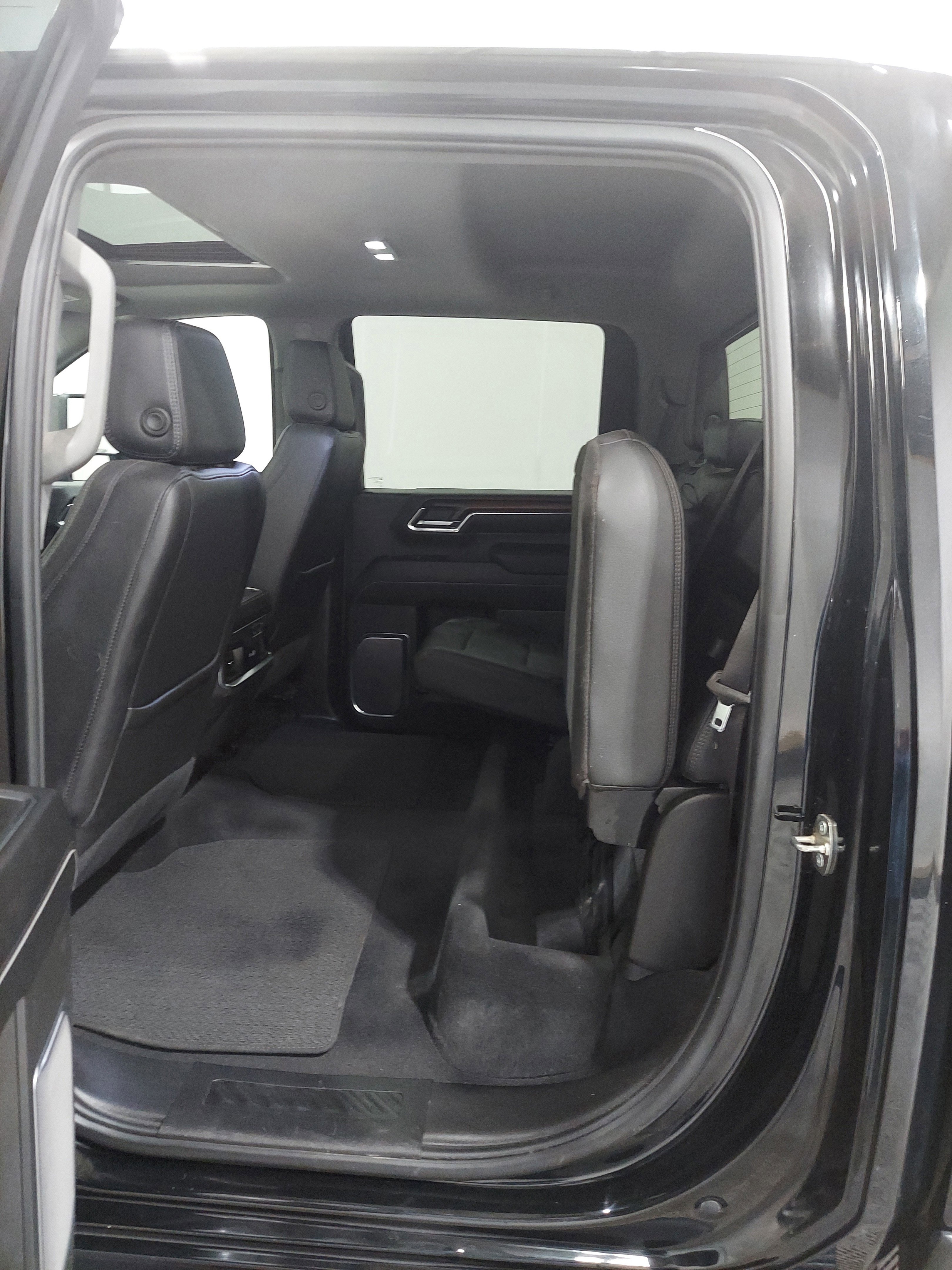 Used 2024 GMC Sierra 2500 Denali w/ Denali Reserve Package AWD/4WD image 15