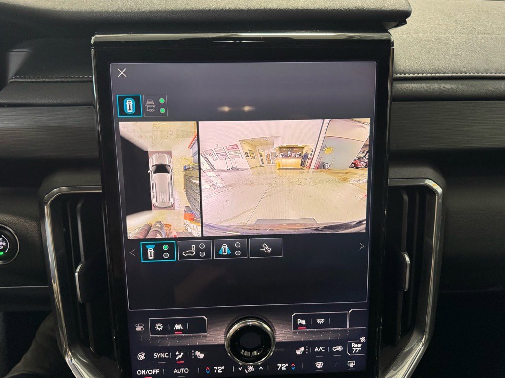 Used 2024 GMC Acadia Elevation w/ Black Edition image 21