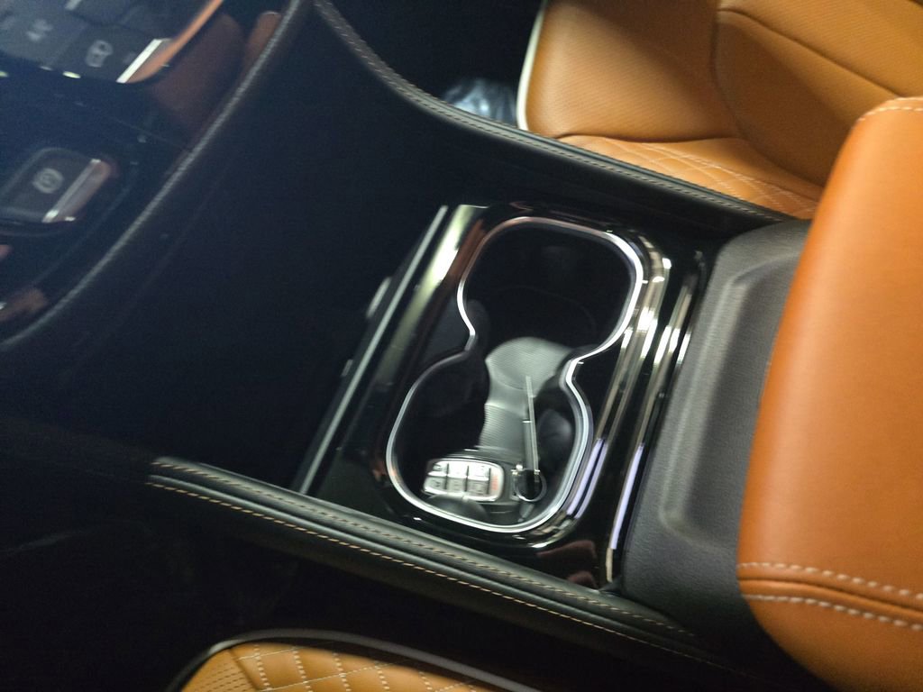 New 2026 Chrysler Pacifica Pinnacle FWD image 27