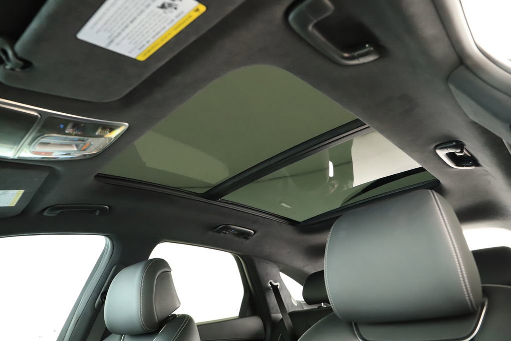 Used 2025 Genesis GV70 3.5T Sport w/ Sport Advanced Package image 26