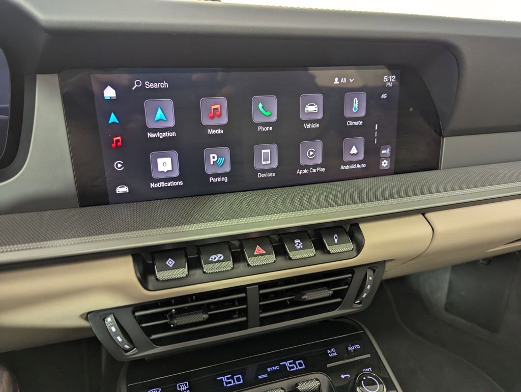 Used 2025 Porsche 911 Carrera image 14