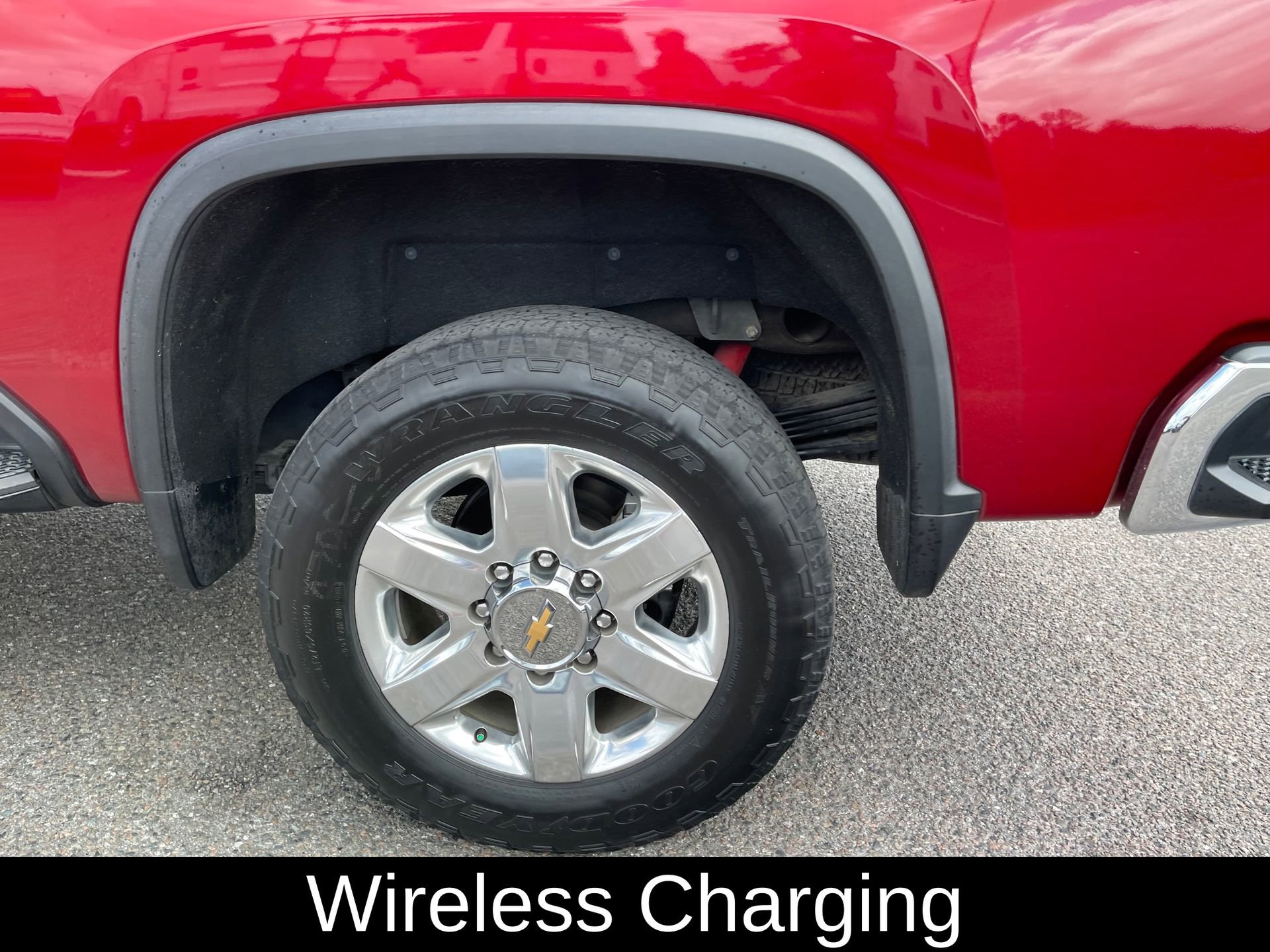 Used 2021 Chevrolet Silverado 2500 LTZ w/ LTZ Premium Package AWD/4WD image 9