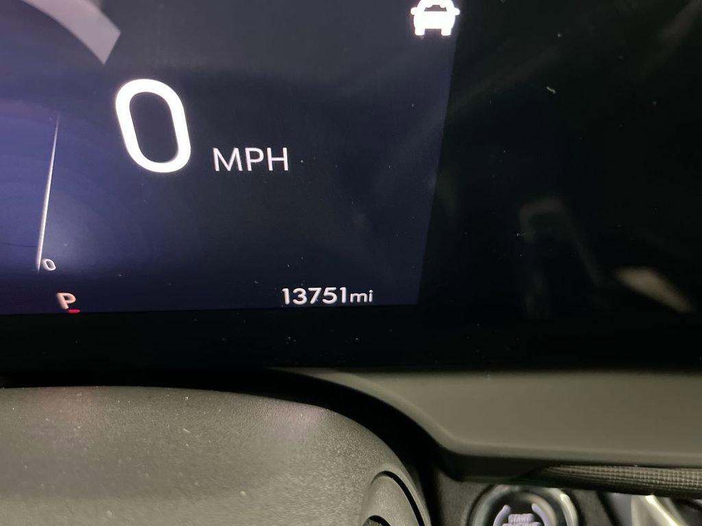 Used 2024 Buick Envista Preferred image 13