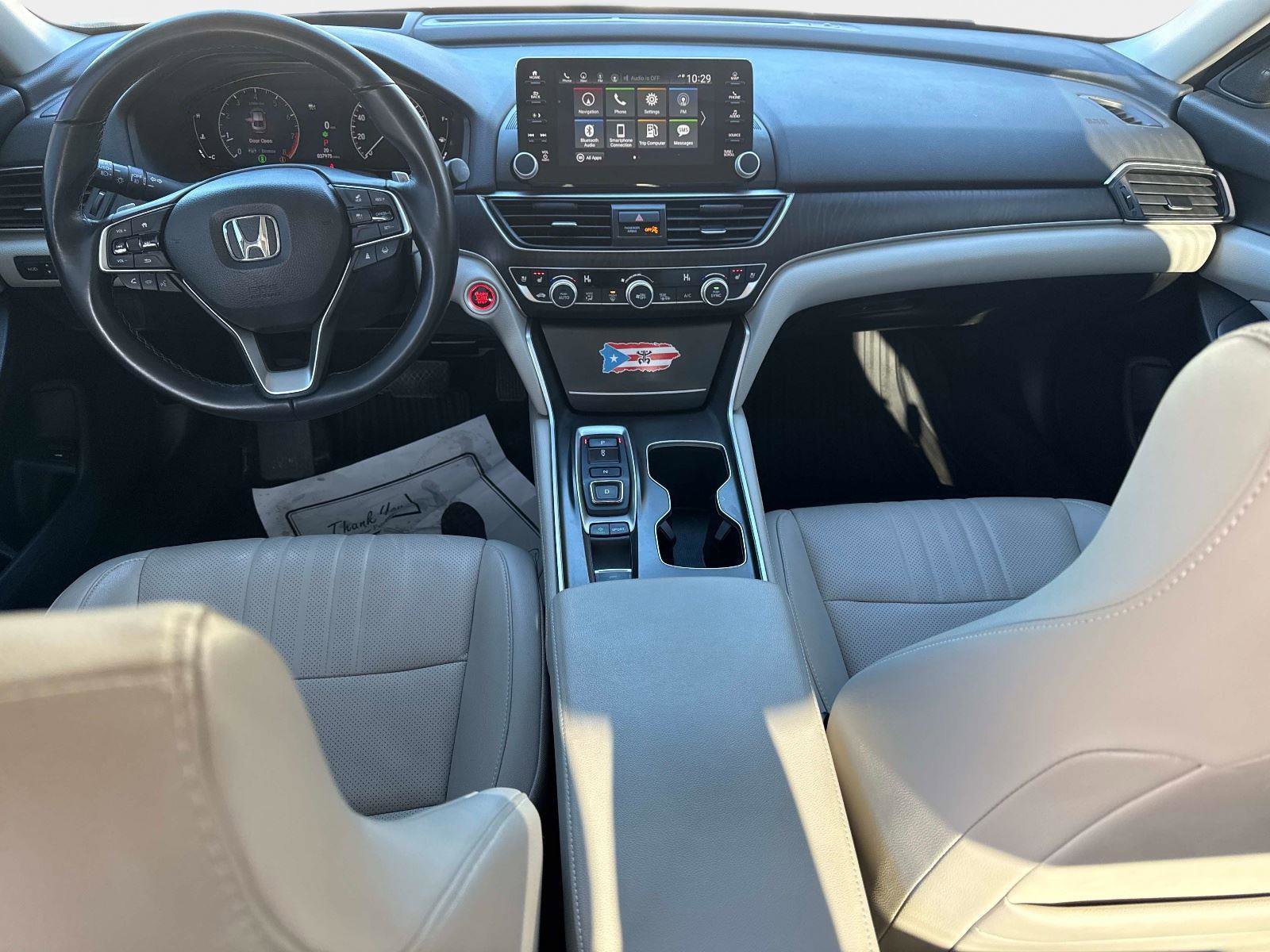 Used 2022 Honda Accord Touring image 17