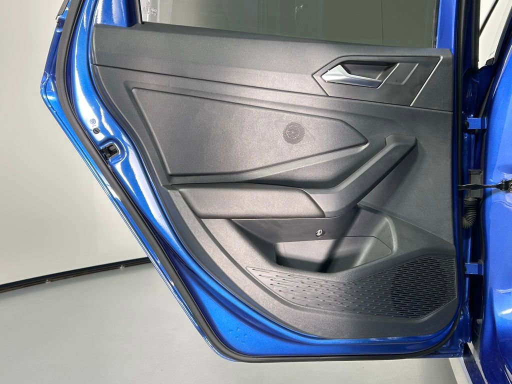 Used 2022 Volkswagen Jetta GLI Autobahn image 13