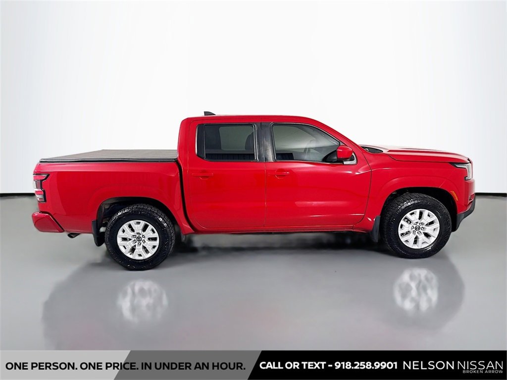 Used 2022 Nissan Frontier SV w/ Technology Package image 4