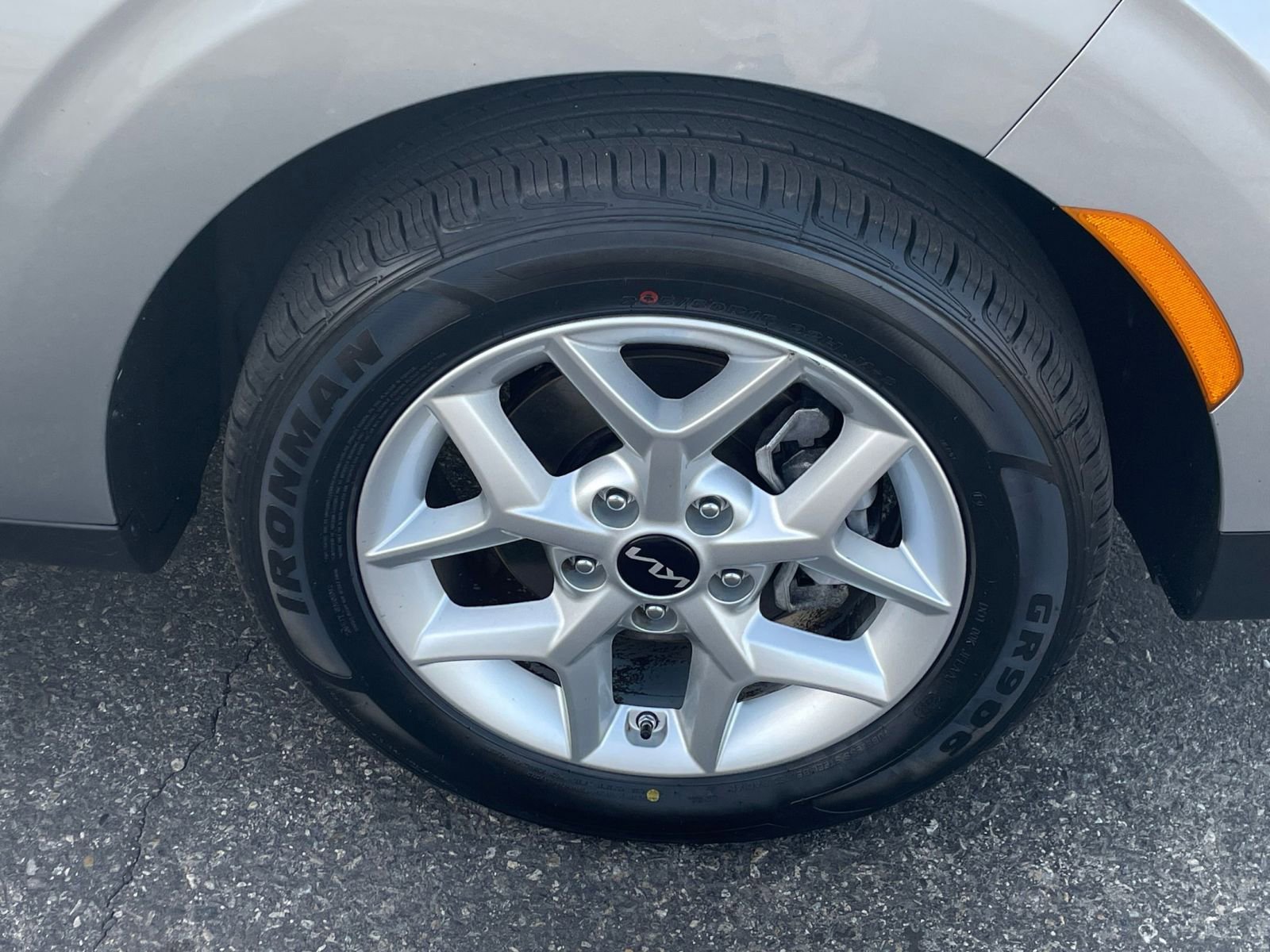 Used 2025 Kia Soul LX w/ LX Technology Package image 28