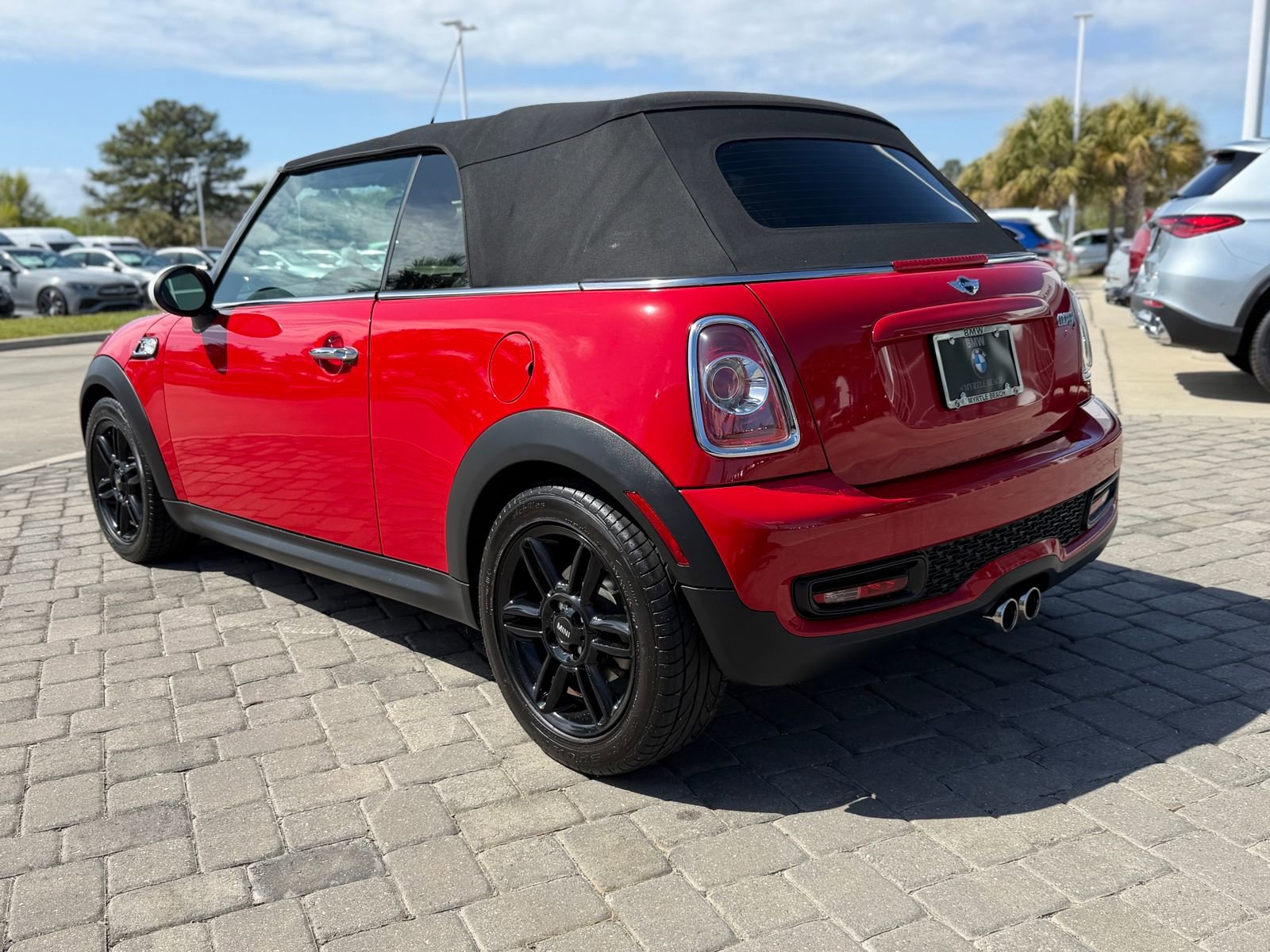 Used 2014 MINI Cooper S image 9
