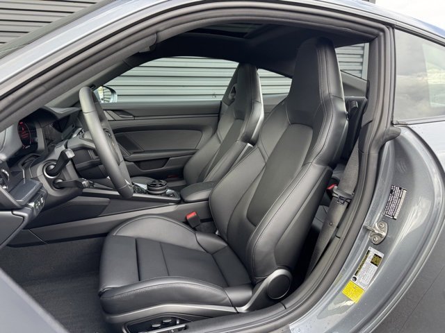 New 2026 Porsche 911 Carrera T image 5