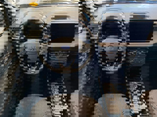 New 2025 Ford Maverick XLT w/ Black Appearance Package image 11