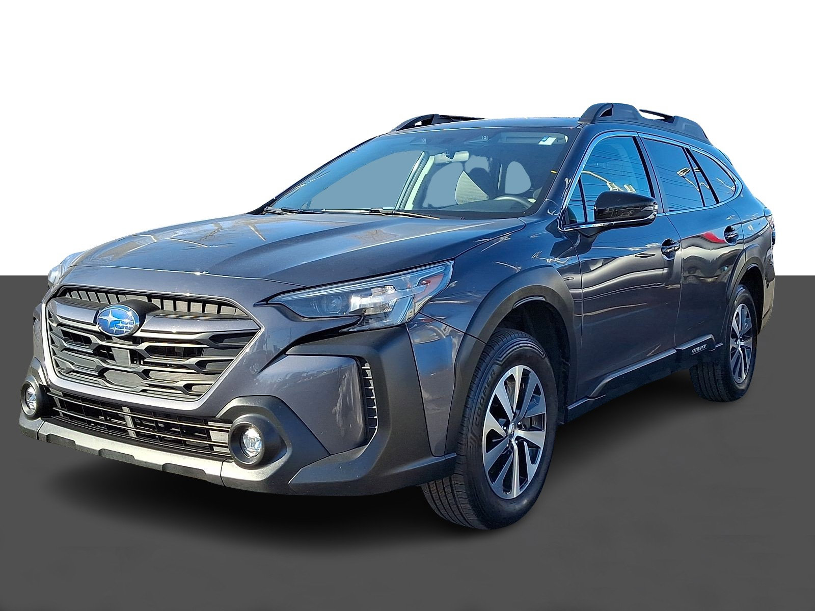 Used 2023 Subaru Outback Premium image 3