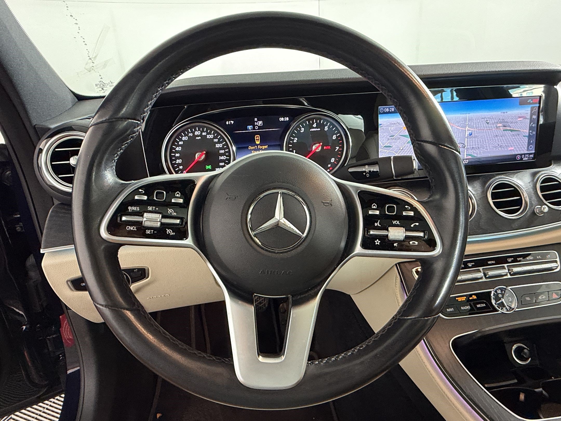 Used 2020 Mercedes-Benz E 350 Sedan image 11